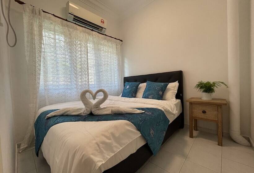 پانسیون Baba & Charlie Homestay