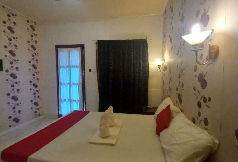 פנסיון Bea S Garden Inn