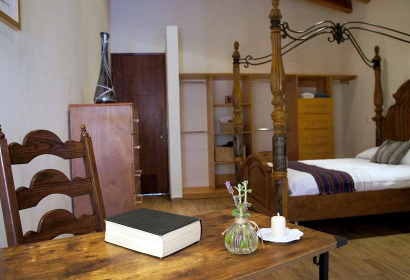 بنسيون Casa ángela Guest House