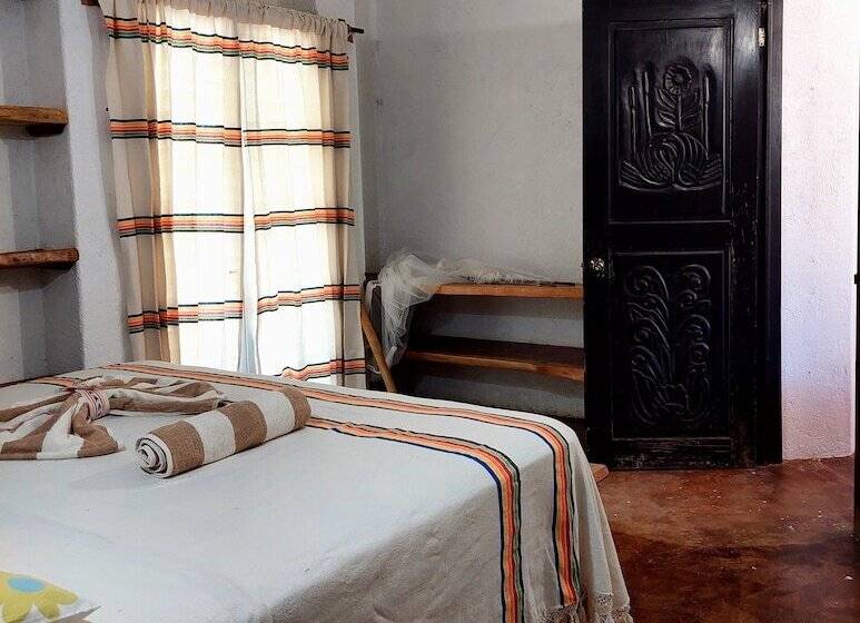 بنسيون Casa Lasibe