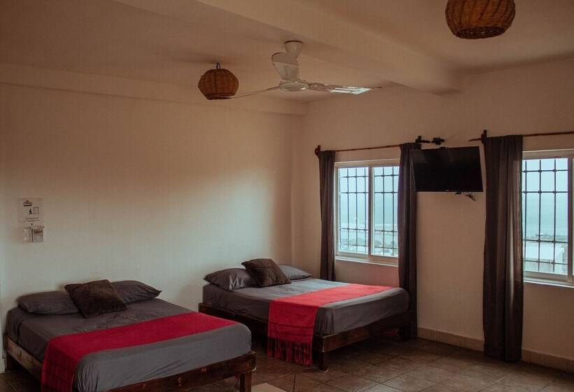 بنسيون Casa Mirador