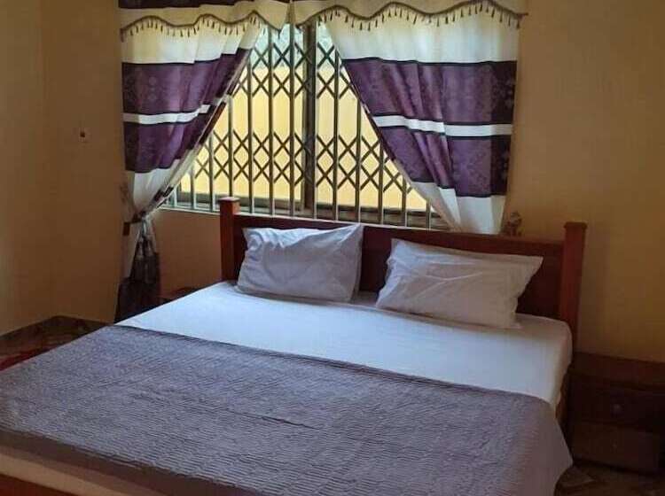 پانسیون Da Highest Lounge Bar & Restaurant