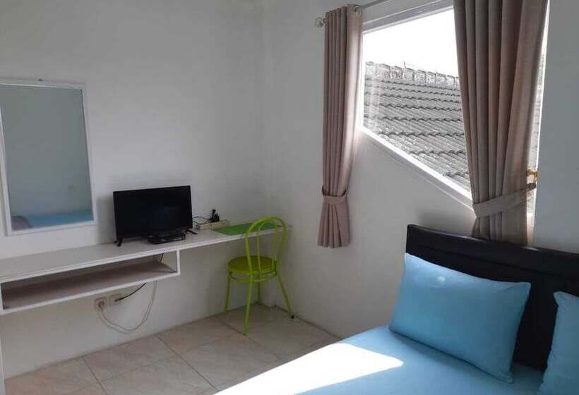 ペンション Dacostel Syariah