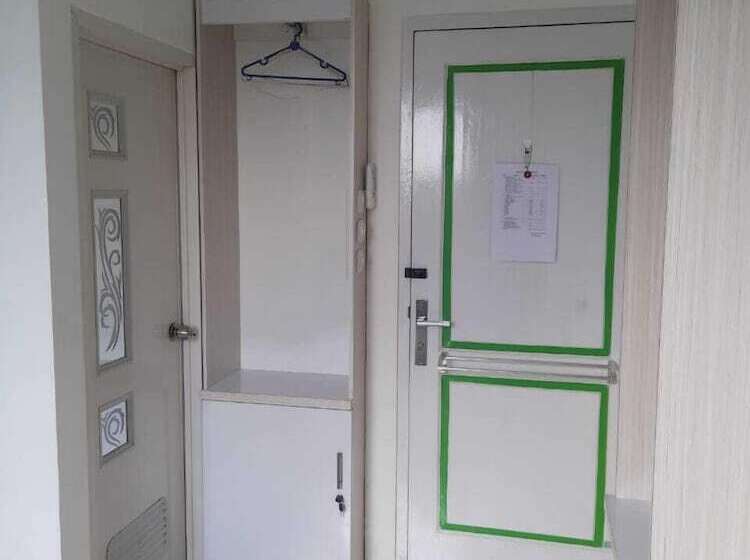 ペンション Dacostel Syariah