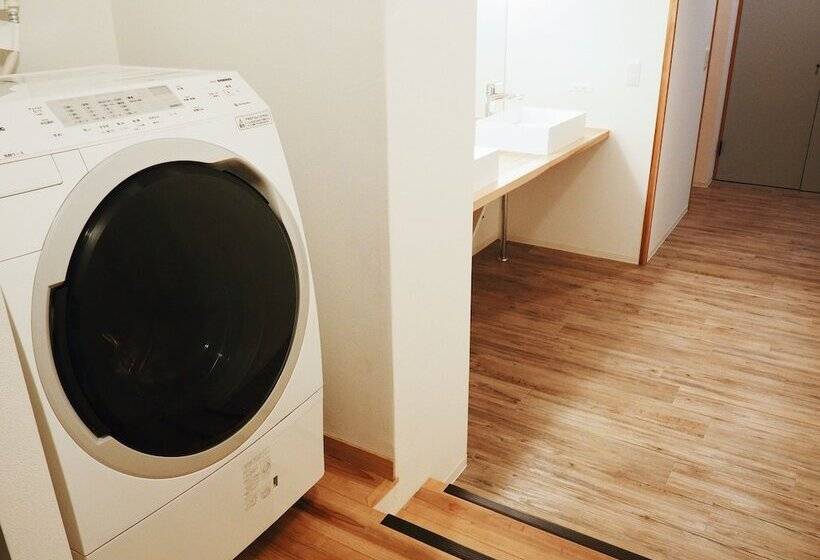 ペンション Denpaku Komatsu