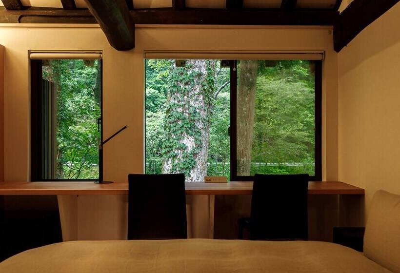 ペンション Denpaku Komatsu