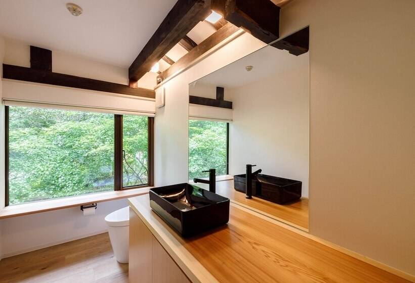 ペンション Denpaku Komatsu