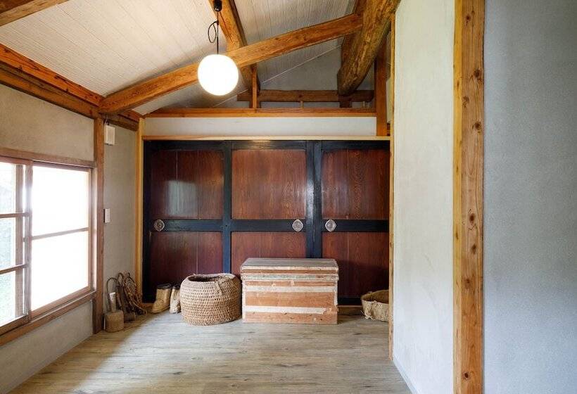 ペンション Denpaku Komatsu