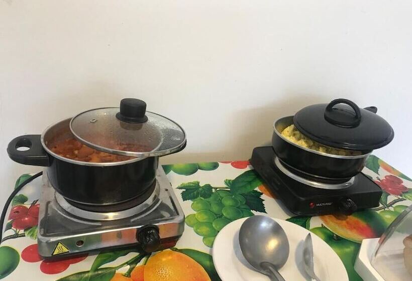 膳宿费 Foca Guest House