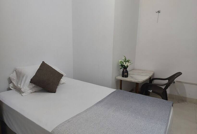 بنسيون Hapdesko Homestay