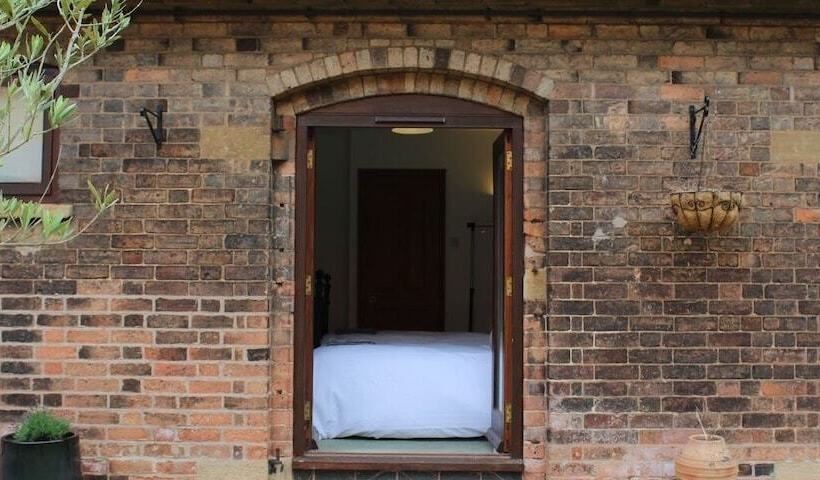 Пансион Holly Lodge