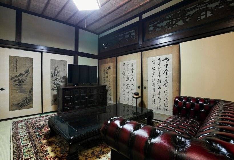 بنسيون Ikuha Bettei Toraya