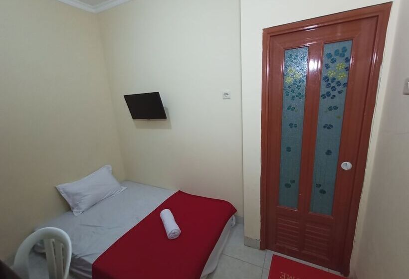 פנסיון Kingkost Nogotirto