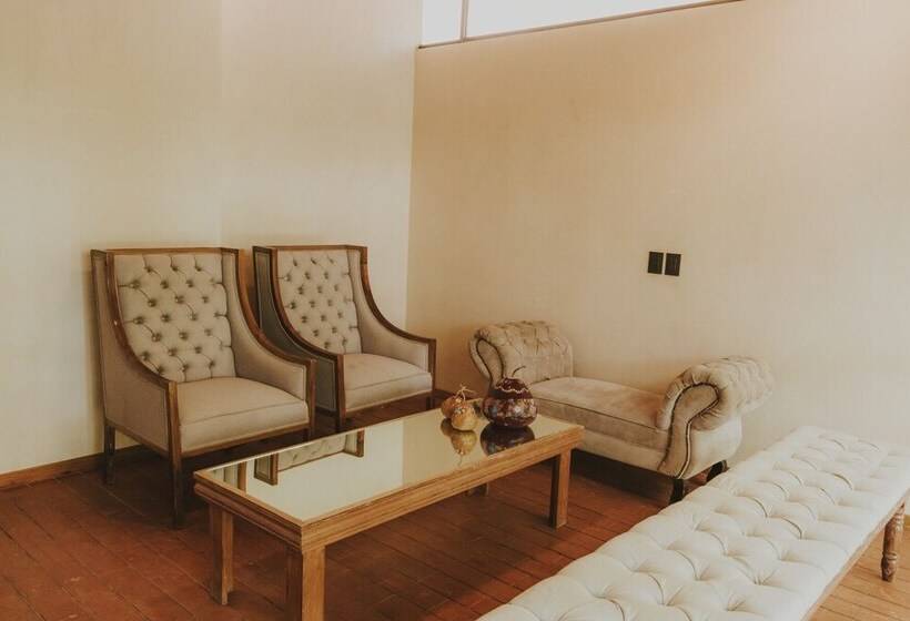 بنسيون Las Haditas