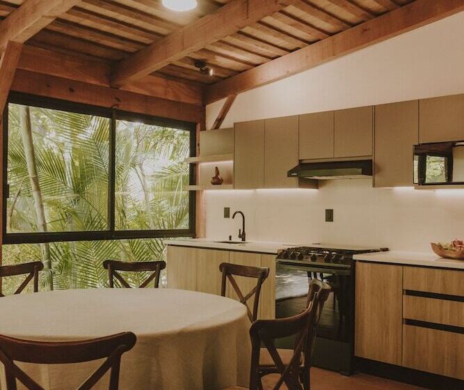 Пансион Las Haditas