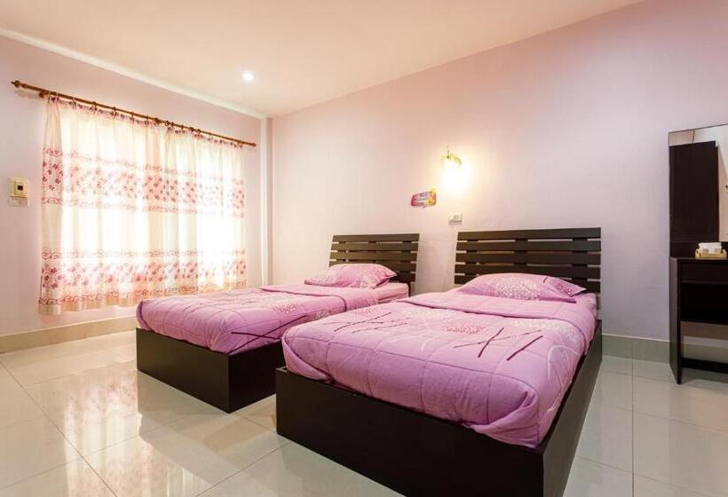 펜션 Pennaung Resort