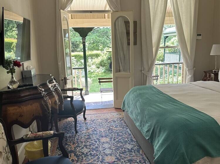 פנסיון Rowan Brae Historic Guest House