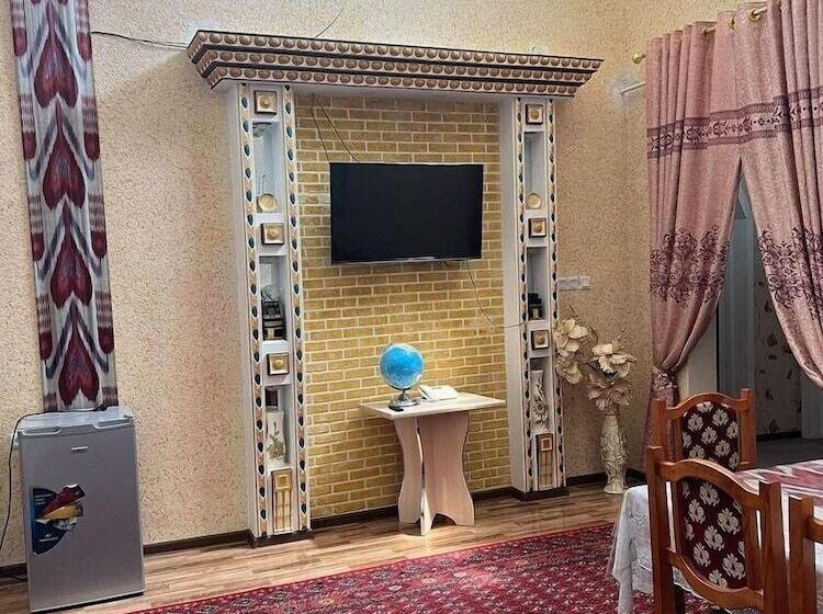 ペンション Shodlik Guest House