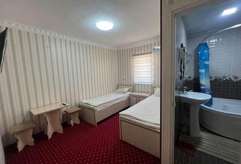 ペンション Shodlik Guest House