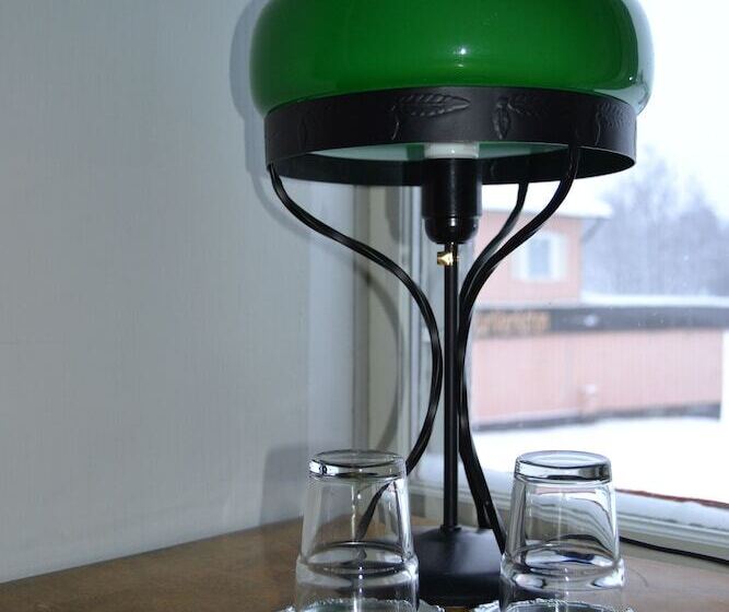 ペンション Strandgarden Hoverberg