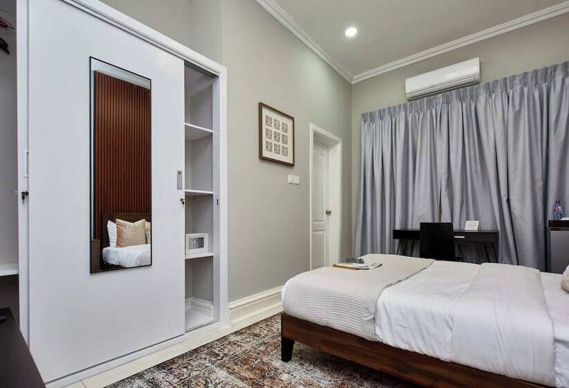 פנסיון The Mayflower Inn