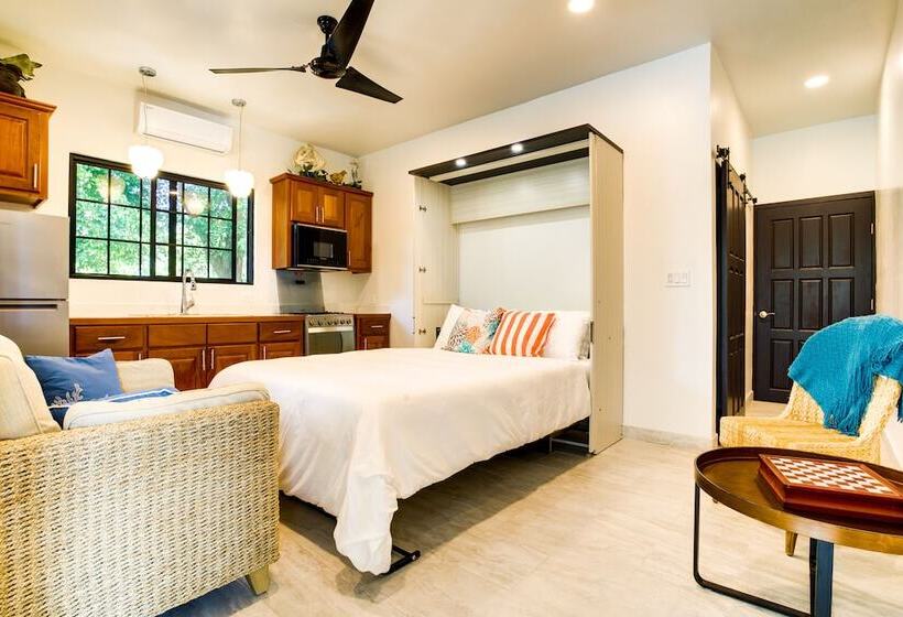 פנסיון The Sea Glass Inn