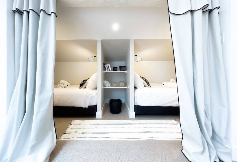 پانسیون Volubilis Guest House