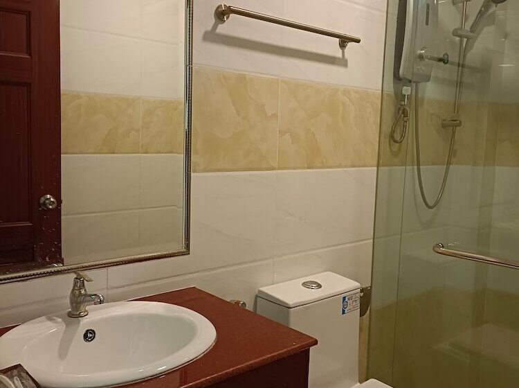 بنسيون Zoha Residency