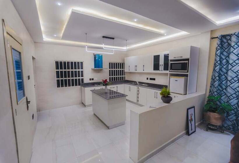 Platinum Plus Apartments