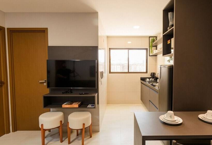 Qavi   Gaudium Apart