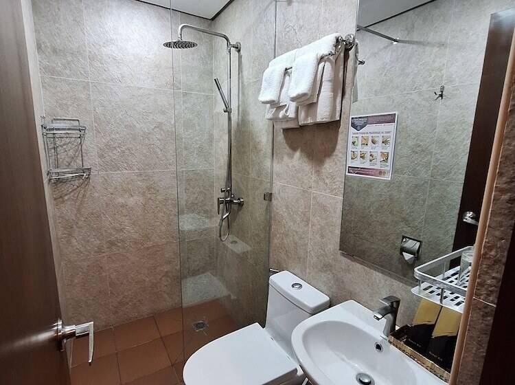 استراحتگاه Alunsina Hotel And Spa