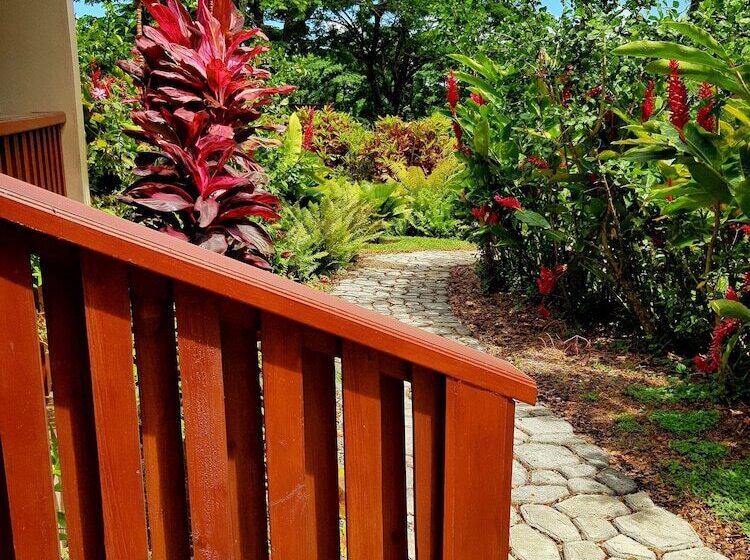 استراحتگاه Sacred Garden Fiji