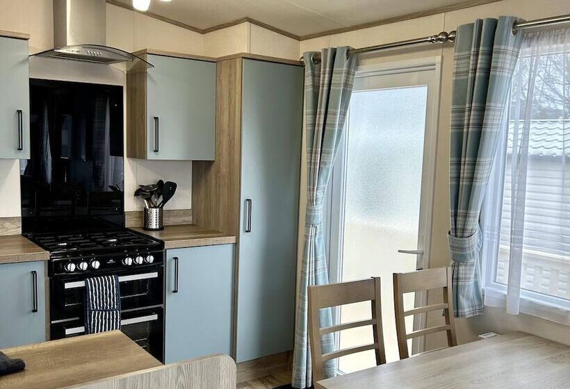 Kurort  Static 4 Berth Hoburne Devon Bay Paignton