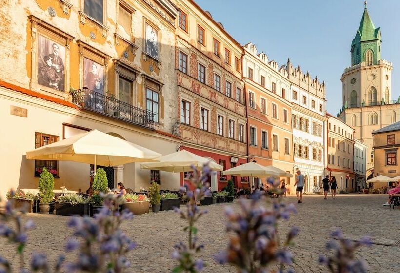 Rynek 10 Apartments