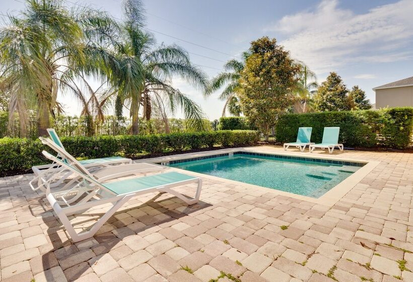 Spacious Kissimmee Vacation Home W/ Private Pool!
