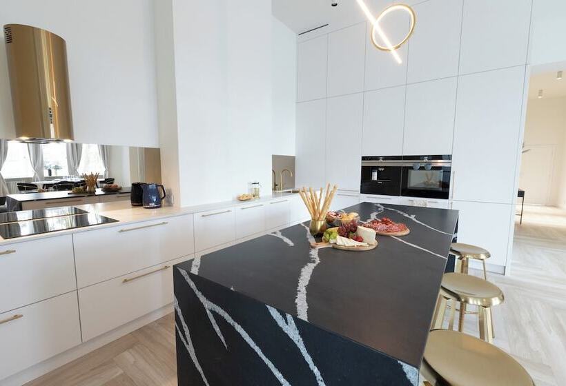 Srebrna Luxury Apartments