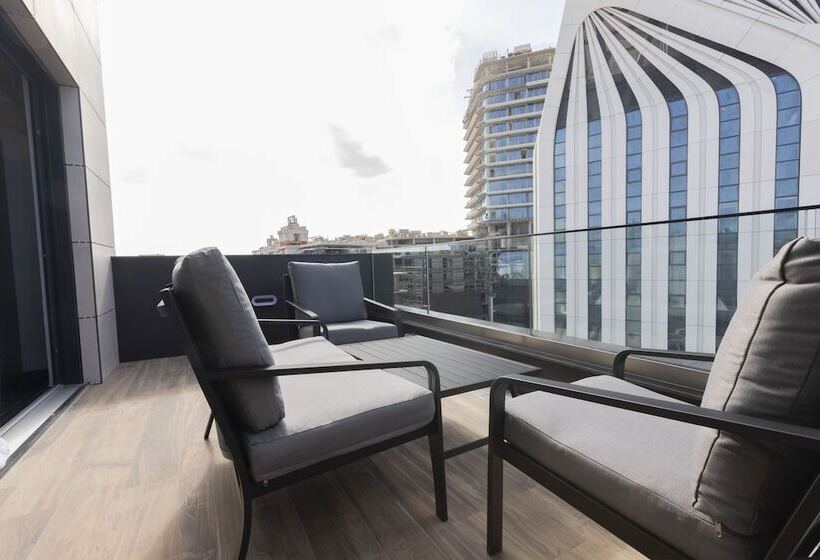 The Londoner Hotel St. Julian S