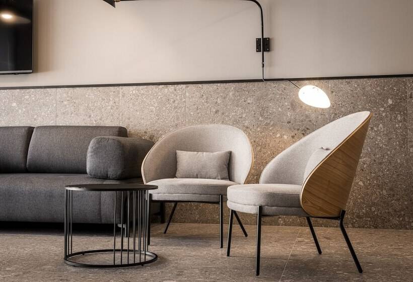 The Londoner Hotel St. Julian S