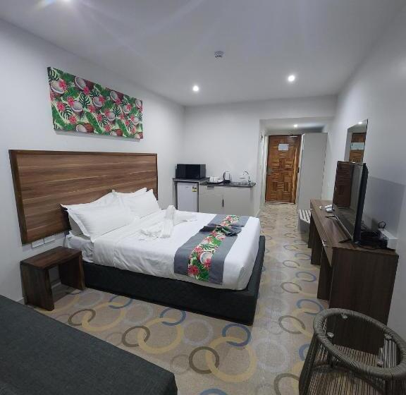 Vualiku Hotel & Apartments