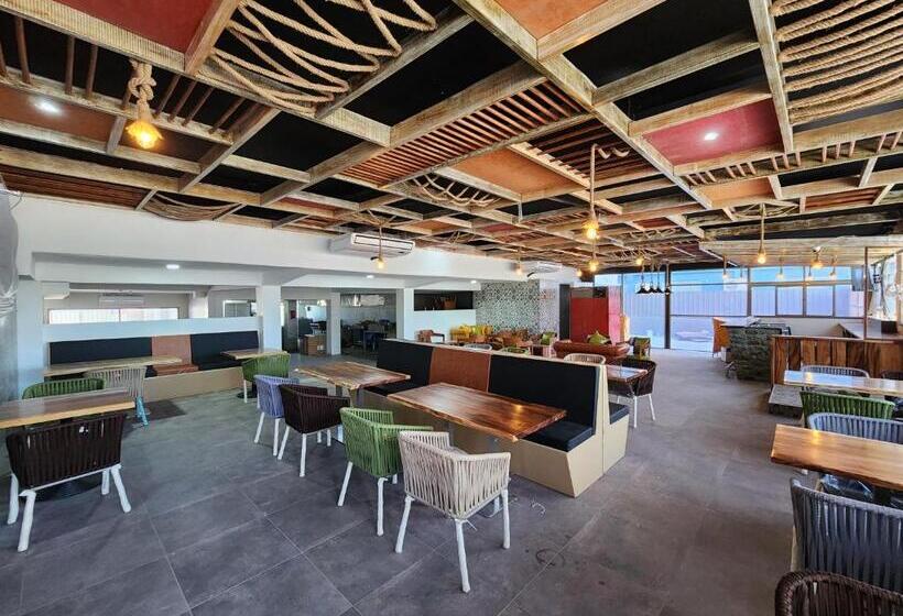 Vualiku Hotel & Apartments