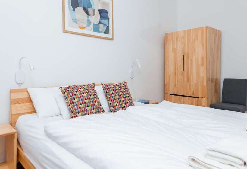 Westside Apartments By Urbanrent