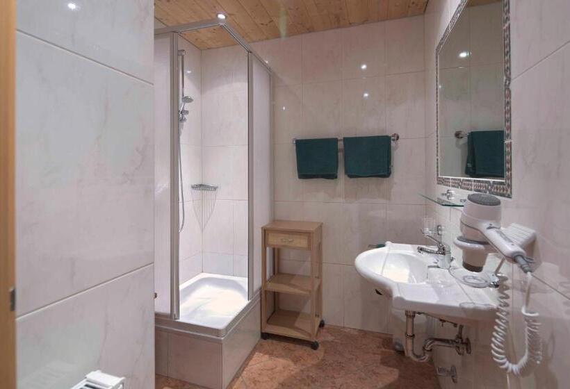Общежитие Gasthof Pension Lohfeyer