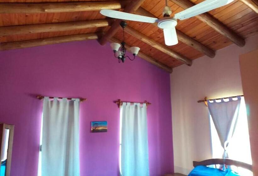 ユースホステル Sierra Magenta