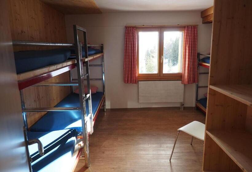 호스텔 Tgantieni Sot   Haus Mit Herz