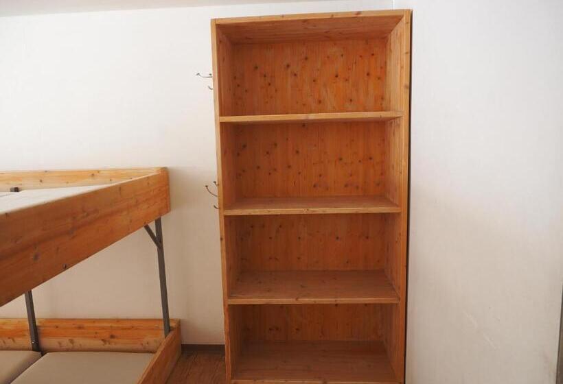 호스텔 Tgantieni Sot   Haus Mit Herz