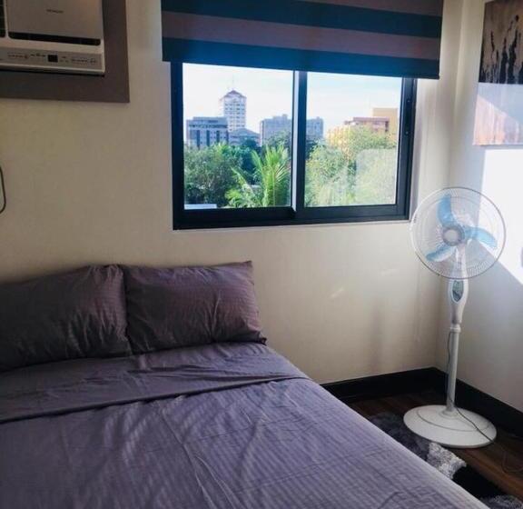 تختخواب و صبحانه Condo In Cebu