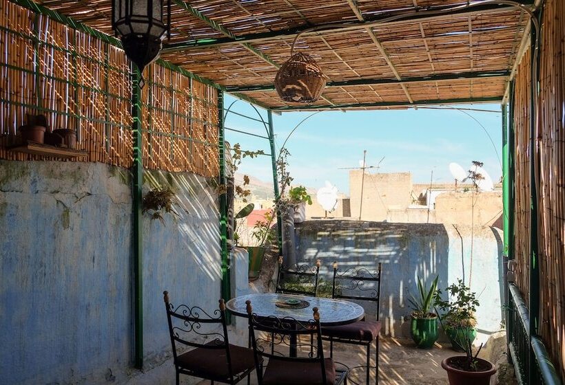 住宿加早餐  Dar Enouiina