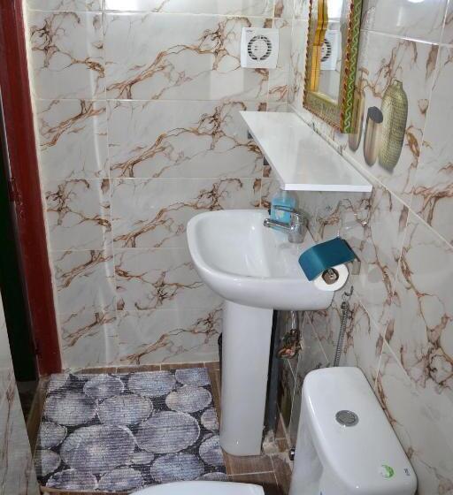 住宿加早餐  Dar Enouiina