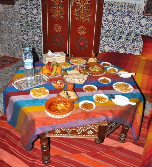 住宿加早餐  Dar Enouiina