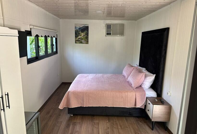 住宿加早餐  Datça House Butik Otel